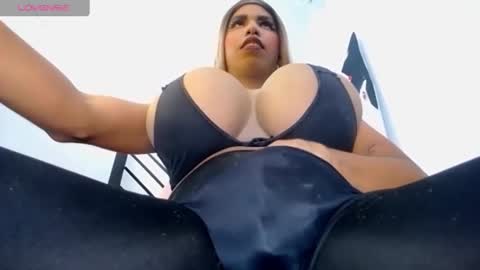 Snapshot of valentinabigcock23 chatting on October 18, 7:36 pm valentinabigcock23 online show from October 18, 7:36 pm