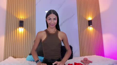 Snapshot of valentinaliux_ chatting on July 13, 12:52 pm valentinaliux_ online show from July 13, 12:52 pm