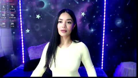 valentinarojass_ online show from April 1, 2:36 pm