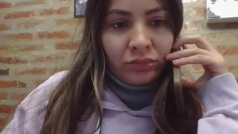 valentinaseleni24 online show from June 23, 9:46 pm