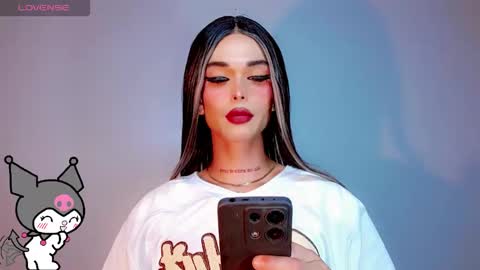 Snapshot of valentinne_marian chatting on October 10, 8:02 am Marian online show from October 10, 8:02 am