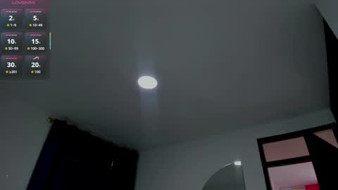 Snapshot of valentino_santos chatting on October 4, 7:23 pm valentino santos online show from October 4, 7:23 pm