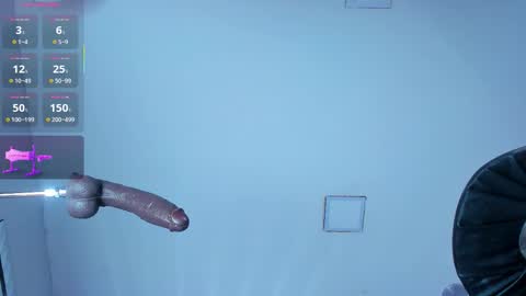 Snapshot of valentinomoreti chatting on November 15, 5:38 am Valentino online show from November 15, 5:38 am