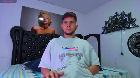 Manuel online show from December 22, 6:27 pm