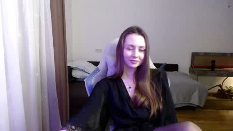 Snapshot of valents_cherry chatting on January 13, 5:02 pm Valentina online show from January 13, 5:02 pm