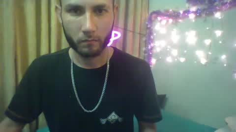Snapshot of valeri_cove chatting on December 13, 8:20 am Valeri Cove online show from December 13, 8:20 am