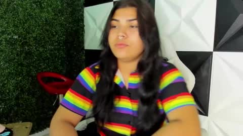 Snapshot of valeri_harpers4 chatting on November 16, 1:44 am valeri_harpers4 online show from November 16, 1:44 am