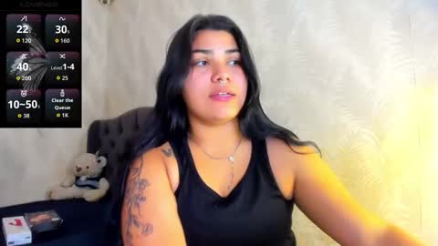 Snapshot of valeri_harpers4 chatting on December 13, 7:53 pm valeri_harpers4 online show from December 13, 7:53 pm