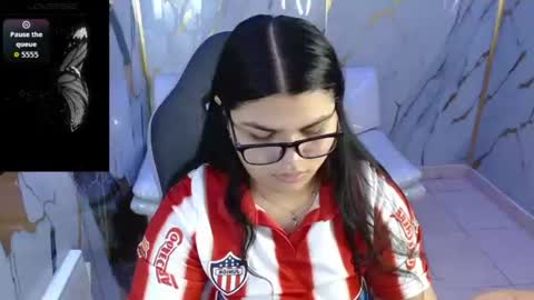 Snapshot of valeri_harpers4 chatting on July 8, 7:18 pm valeri_harpers4 online show from July 8, 7:18 pm