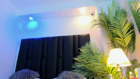 valeri_tafur online show from April 30, 10:21 am
