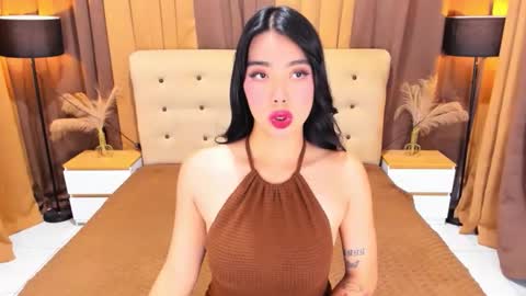 Snapshot of valeria_califa chatting on April 16, 6:14 am Valeria online show from April 16, 6:14 am