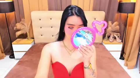 Snapshot of valeria_califa chatting on May 3, 4:18 am Valeria online show from May 3, 4:18 am