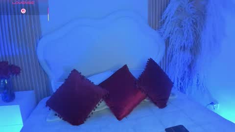 Snapshot of valeria_carter_ chatting on December 17, 8:59 pm valeria_carter_ online show from December 17, 8:59 pm