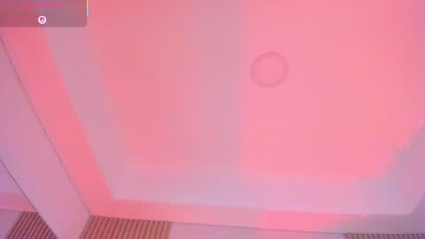 Snapshot of valeria_carter_ chatting on December 22, 8:28 pm valeria_carter_ online show from December 22, 8:28 pm