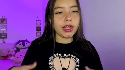 Snapshot of valeria_cherry chatting on July 26, 3:58 am valeria online show from July 26, 3:58 am