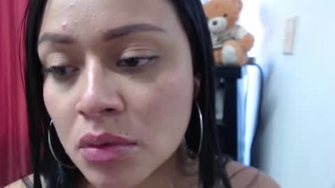 Snapshot of valeria_fiery chatting on February 9, 6:37 pm VALERIA online show from February 9, 6:37 pm