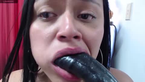 Snapshot of valeria_fiery chatting on February 21, 3:32 pm VALERIA online show from February 21, 3:32 pm