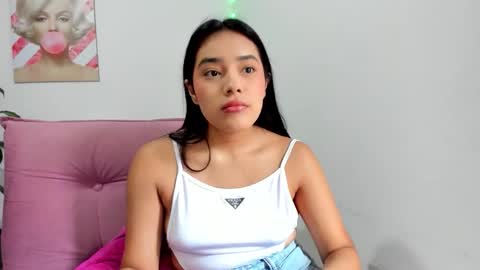 valeria_miller69 online show from October 24, 1:40 pm