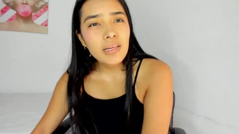 valeria_miller69 online show from June 5, 2:56 pm