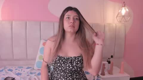 Snapshot of valeria_rouse28 chatting on November 2, 3:58 pm valeria_rouse28 online show from November 2, 3:58 pm