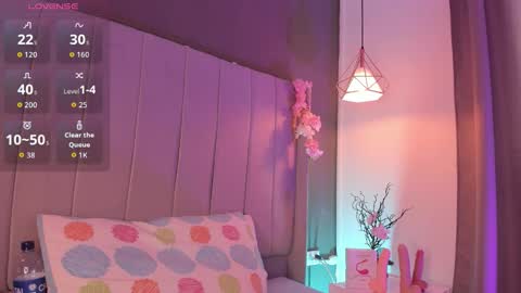 Snapshot of valeria_rouse28 chatting on November 28, 6:43 pm valeria_rouse28 online show from November 28, 6:43 pm