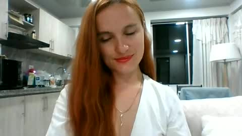 valeriafrannco online show from June 22, 2:02 am