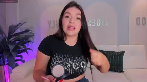 Snapshot of valeriaroldanx chatting on June 27, 11:59 am Valeria online show from June 27, 11:59 am
