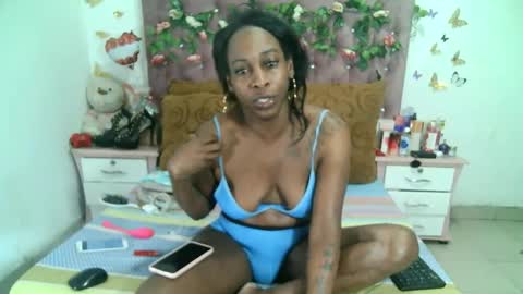 La valerie26 online show from October 13, 11:38 pm