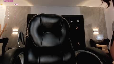 Vale  online show from March 3, 2:59 pm