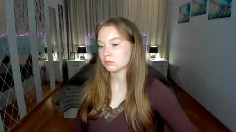 Snapshot of valericherry chatting on June 18, 2:32 pm ValeriCherry online show from June 18, 2:32 pm