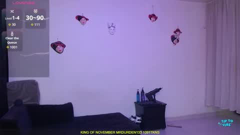 Snapshot of valerie_smile chatting on November 2, 4:59 am Valerie online show from November 2, 4:59 am