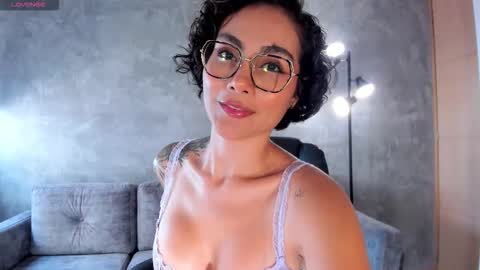  call me Val  online show from January 9, 4:43 pm