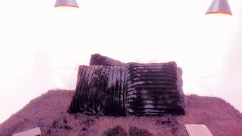 valerie online show from February 4, 8:03 pm