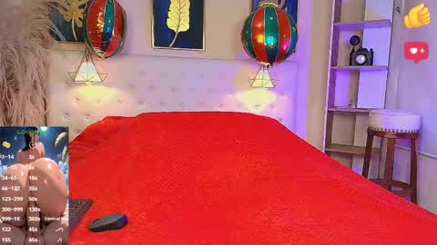 Snapshot of valeriee_lya chatting on November 15, 8:38 pm Valerie online show from November 15, 8:38 pm