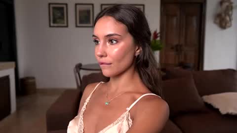 Valerie online show from April 26, 11:35 pm