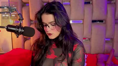 Snapshot of valeriekay_ chatting on November 11, 10:10 pm Valeria online show from November 11, 10:10 pm