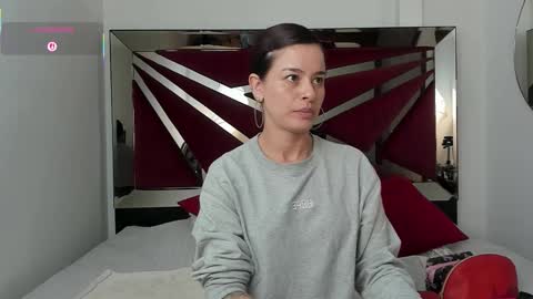 Snapshot of valeriemattson_ chatting on October 11, 4:05 pm valeriemattson_ online show from October 11, 4:05 pm