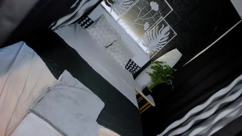 Snapshot of valerieriches chatting on January 26, 12:54 pm Valerie online show from January 26, 12:54 pm