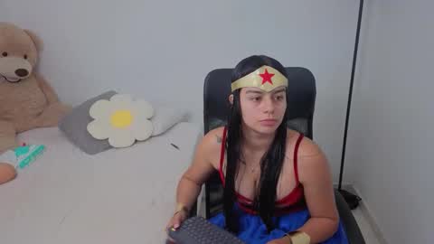 Juli C online show from October 31, 10:33 pm