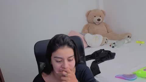 Juli C online show from February 27, 12:43 am