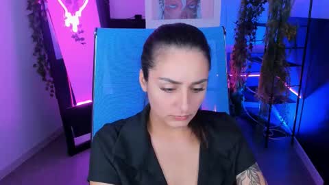 Snapshot of valeriiemills chatting on September 10, 3:01 pm Valerie online show from September 10, 3:01 pm