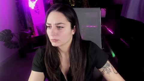 Valerie online show from February 11, 3:28 pm