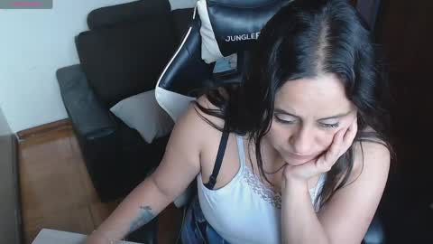 ValeriaMayerss online show from April 29, 9:21 pm
