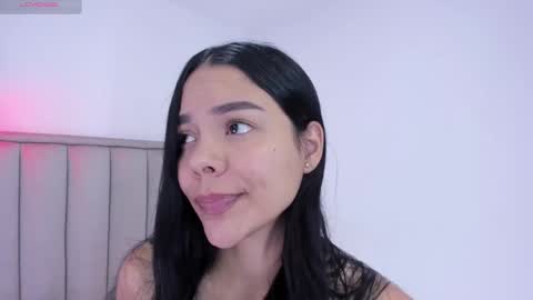 Cris  online show from February 17, 3:09 pm