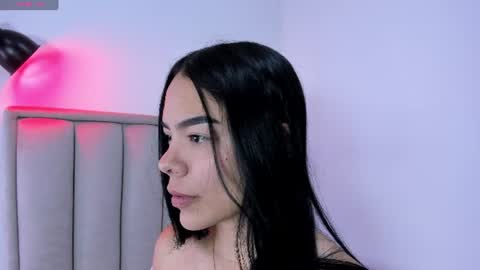 Snapshot of valery__nova chatting on June 15, 2:52 pm Cris online show from June 15, 2:52 pm