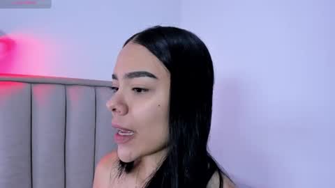Snapshot of valery__nova chatting on July 11, 12:08 pm Cris online show from July 11, 12:08 pm