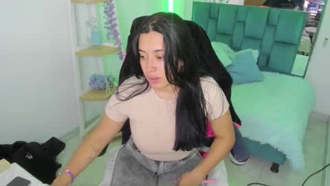 valery_bonneth online show from March 17, 12:08 pm