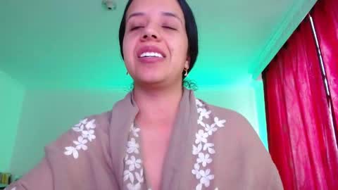 Valeria online show from April 21, 12:00 pm