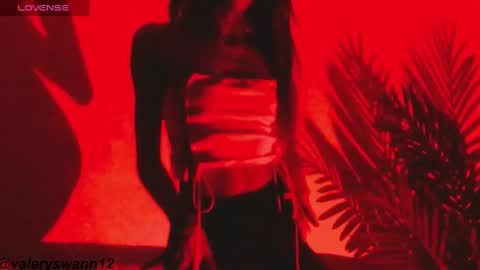 Valery swan1 online show from February 17, 2:42 am