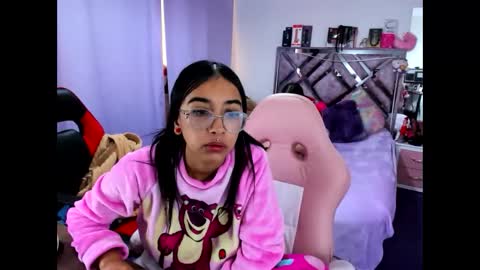 valery online show from May 21, 4:36 pm